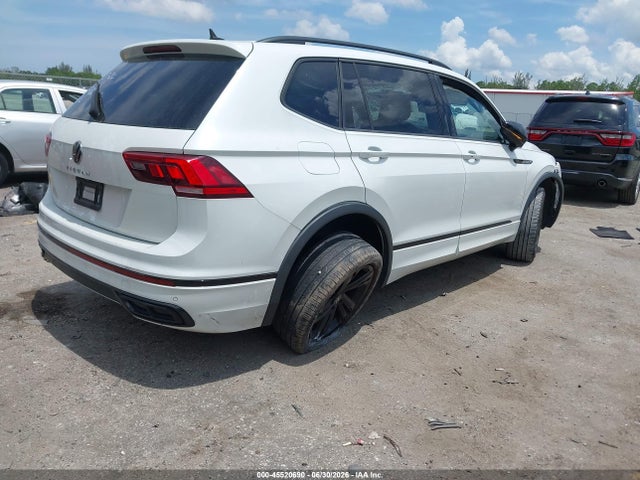 45520690 :رقم المزاد ، 3VVCB7AX3RM020282 vin ، 2024 Volkswagen Tiguan 2.0t Se R-line Black مزاد بيع