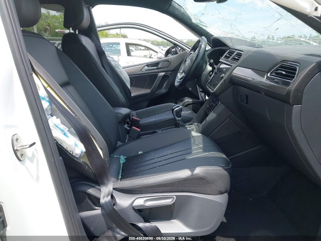45520690 :رقم المزاد ، 3VVCB7AX3RM020282 vin ، 2024 Volkswagen Tiguan 2.0t Se R-line Black مزاد بيع