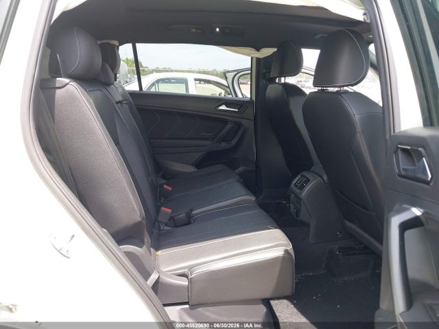 45520690 :رقم المزاد ، 3VVCB7AX3RM020282 vin ، 2024 Volkswagen Tiguan 2.0t Se R-line Black مزاد بيع