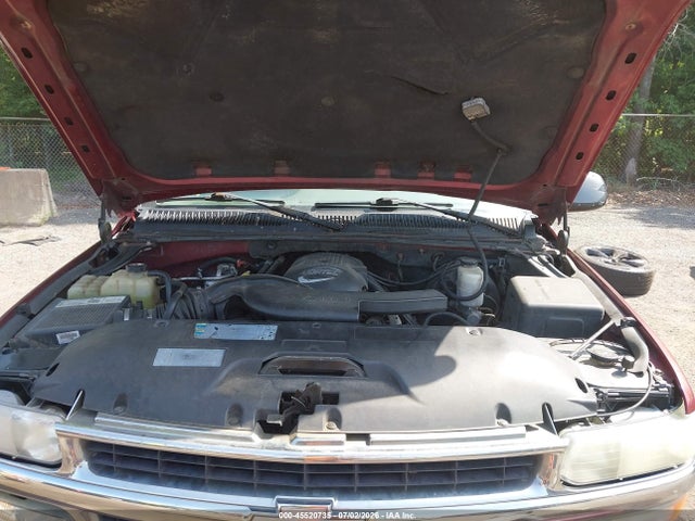 Auction sale of the 2002 Chevrolet Suburban 1500 Lt, vin: 1GNFK16Z02J161811, lot number: 45520735