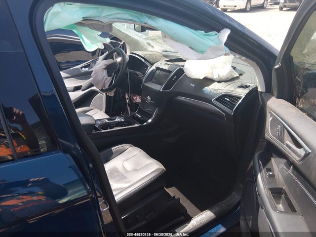 45520836 :رقم المزاد ، 2FMPK3K95LBA74700 vin ، 2020 Ford Edge Titanium مزاد بيع