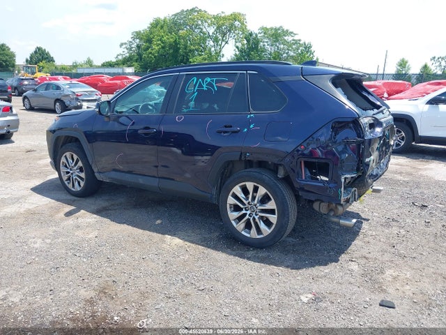 Toyota Rav4 Xle Premium 2019 2T3A1RFV2KW010620 Image 3