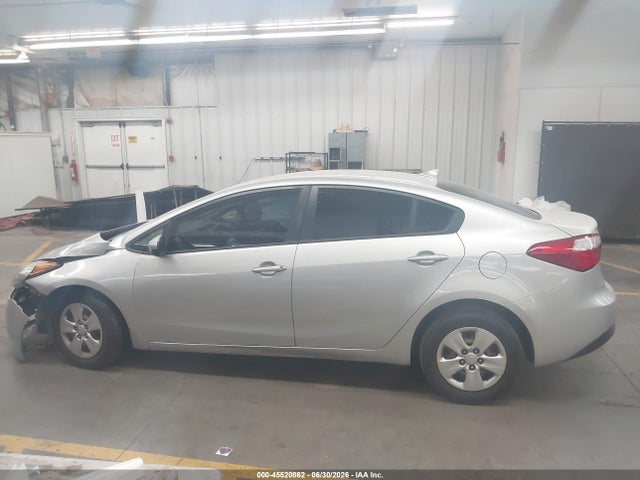 KIA FORTE LX 2015 KNAFK4A65F5425785 Image 13