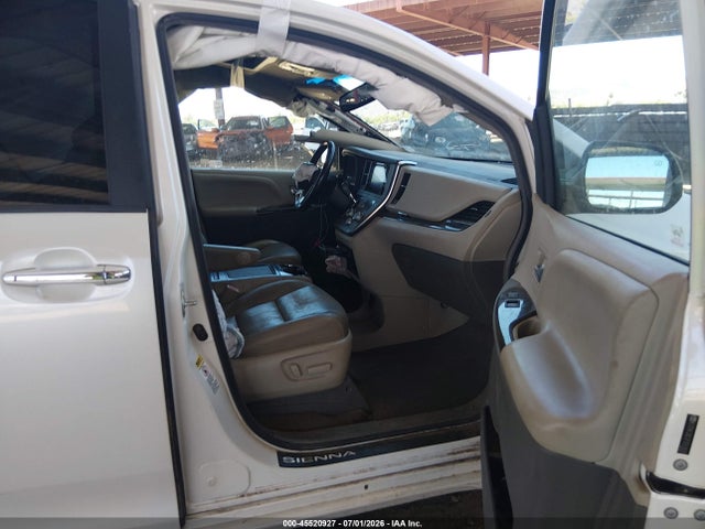 5TDYK3DC3FS551032 Toyota Sienna Xle Premium 8 Passenger