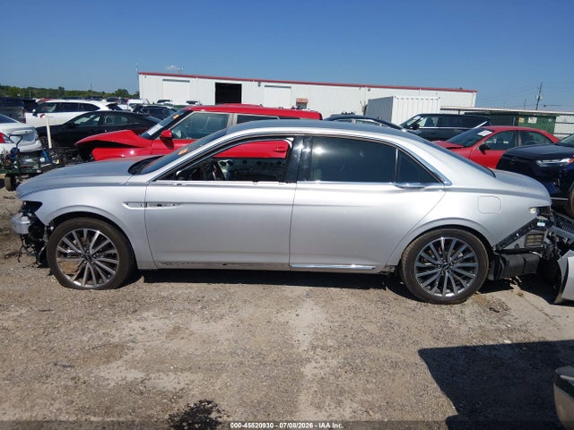 45520930 :رقم المزاد ، 1LN6L9SP5H5627285 vin ، 2017 Lincoln Continental Select مزاد بيع