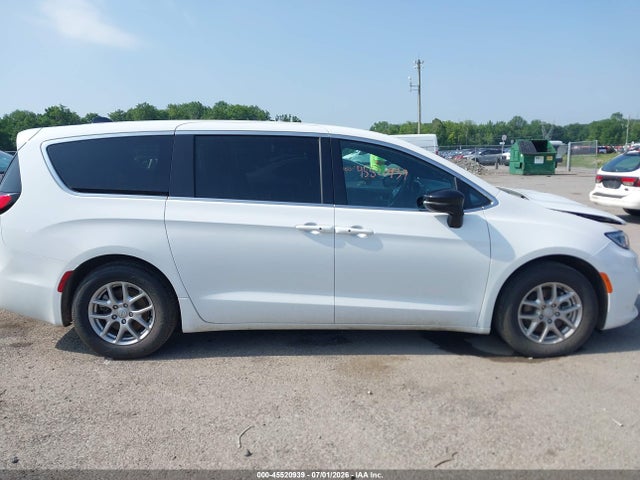 Продажа на аукционе авто 2026 Chrysler Pacifica Select, vin: 2C4RC1BG7TR217232, номер лота: 45520939