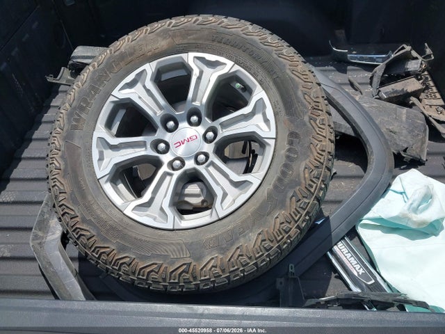 2023 Gmc Sierra 1500 4wd  Short Box Slt მანქანა იყიდება აუქციონზე, vin: 3GTUUDE87PG286902, აუქციონის ნომერი: 45520958