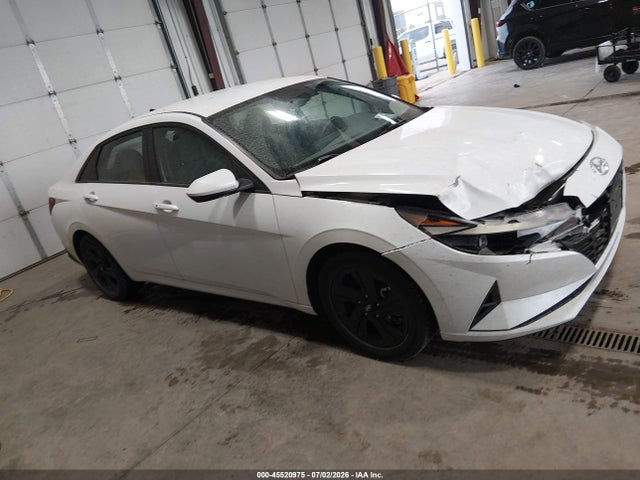 5NPLS4AGXMH001935 Hyundai ELANTRA SEL