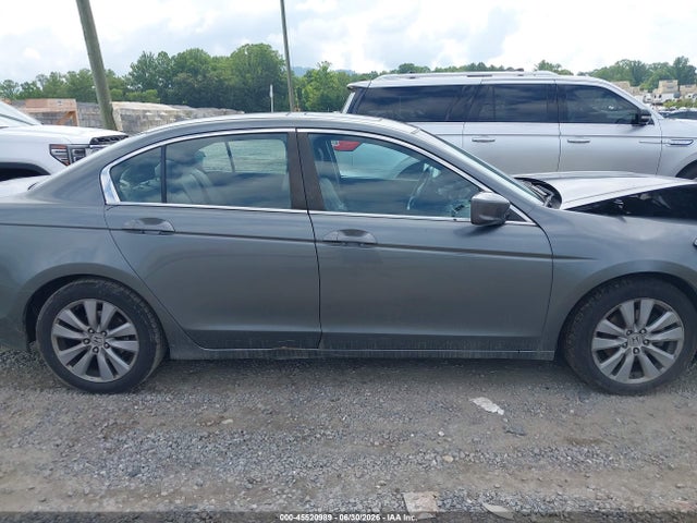 45520989 :رقم المزاد ، 1HGCP2F86BA000505 vin ، 2011 Honda Accord 2.4 Ex-l مزاد بيع
