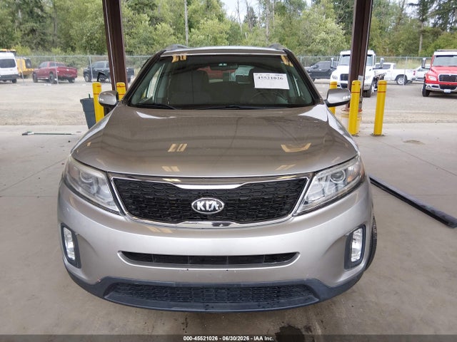 KIA Sorento Lx V6 2015 5XYKT4A76FG610684 Image 13