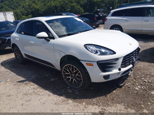 45521038 :رقم المزاد ، WP1AA2A50JLB11007 vin ، 2018 Porsche Macan مزاد بيع
