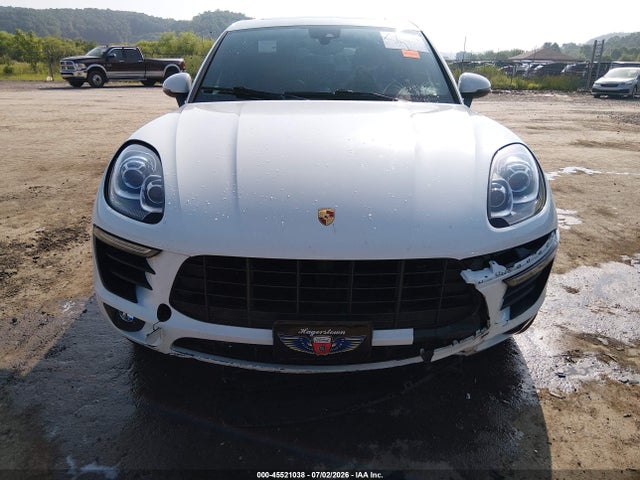 45521038 :رقم المزاد ، WP1AA2A50JLB11007 vin ، 2018 Porsche Macan مزاد بيع