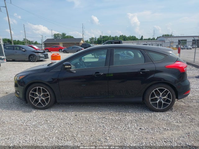 Ford FOCUS SEL 2018 1FADP3M24JL223397 Image 15