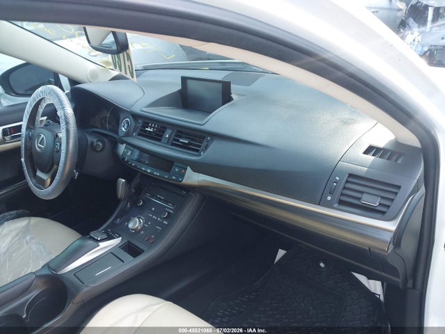 Продаж на аукціоні авто 2015 Lexus Ct 200h, vin: JTHKD5BH8F2222424, номер лоту: 45521068