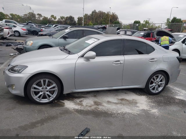 45521084 :رقم المزاد ، JTHBE262062005113 vin ، 2006 Lexus Is 350 مزاد بيع