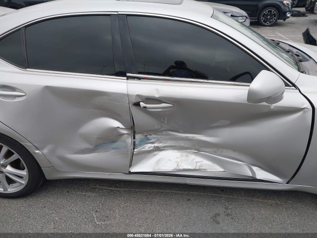 45521084 :رقم المزاد ، JTHBE262062005113 vin ، 2006 Lexus Is 350 مزاد بيع