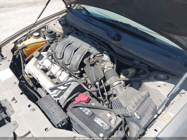 45521085 :رقم المزاد ، 1FAFP55S74G186202 vin ، 2004 Ford Taurus Ses مزاد بيع