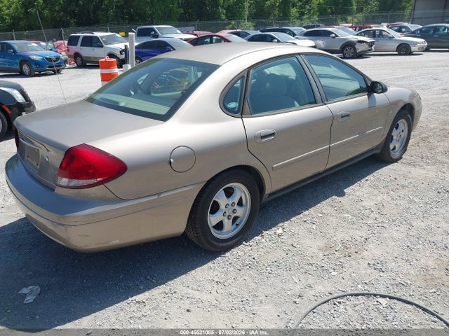 45521085 :رقم المزاد ، 1FAFP55S74G186202 vin ، 2004 Ford Taurus Ses مزاد بيع