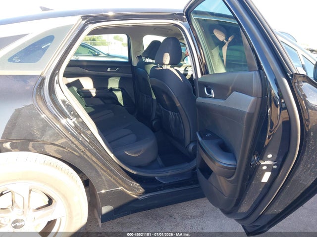 5XXG14J2XNG125404 KIA K5 LXS