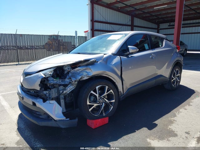 Toyota C-HR XLE 2018 NMTKHMBX4JR050075 Image 6