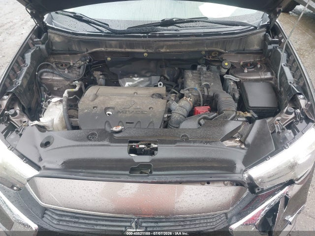 JA4AR3AU1HZ037444 Mitsubishi Outlander Sport 2.0 Le