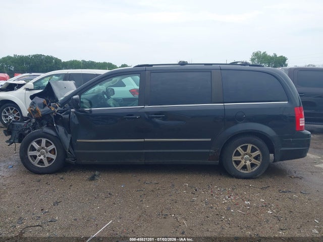 Aukcja sprzedaży 2010 Chrysler Town & Country Touring Plus, vin: 2A4RR8D14AR496047, numer aukcji: 45521201