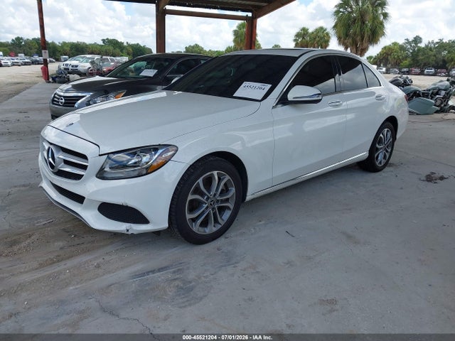 2018 Mercedes-benz C 300 4matic მანქანა იყიდება აუქციონზე, vin: 55SWF4KB8JU238324, აუქციონის ნომერი: 45521204