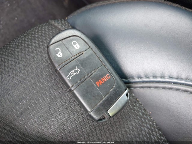 45521209 :رقم المزاد ، 1C3CCCBB0GN132469 vin ، 2016 Chrysler 200 S مزاد بيع