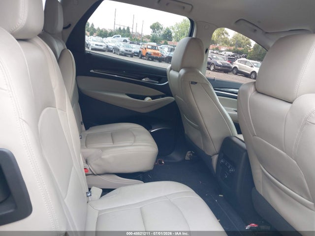 2018 Buick Enclave Essence მანქანა იყიდება აუქციონზე, vin: 5GAEVAKW0JJ180141, აუქციონის ნომერი: 45521211