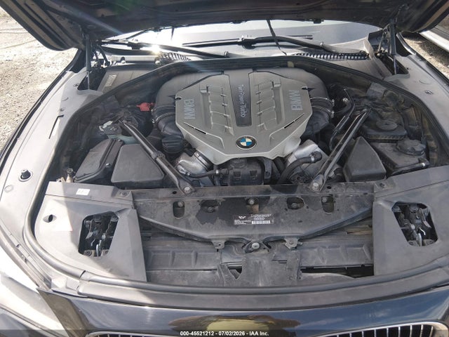 45521212 :رقم المزاد ، WBAKC6C5XBC394521 vin ، 2011 Bmw 750i Xdrive مزاد بيع
