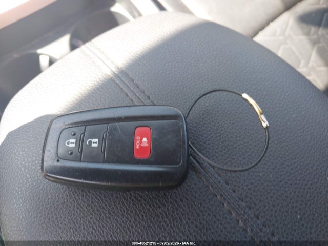 2T3J1RFV2MW210772 Toyota Rav4 Adventure