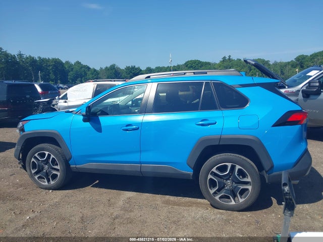 2T3J1RFV2MW210772 Toyota Rav4 Adventure