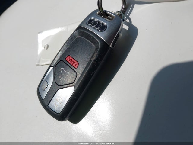 45521223 :رقم المزاد ، WA1BNAFY0K2037077 vin ، 2019 Audi Q5 45 Premium مزاد بيع