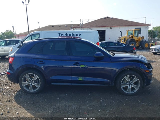 45521223 :رقم المزاد ، WA1BNAFY0K2037077 vin ، 2019 Audi Q5 45 Premium مزاد بيع