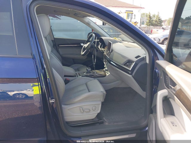 45521223 :رقم المزاد ، WA1BNAFY0K2037077 vin ، 2019 Audi Q5 45 Premium مزاد بيع