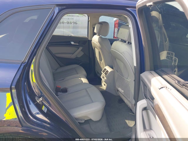 45521223 :رقم المزاد ، WA1BNAFY0K2037077 vin ، 2019 Audi Q5 45 Premium مزاد بيع