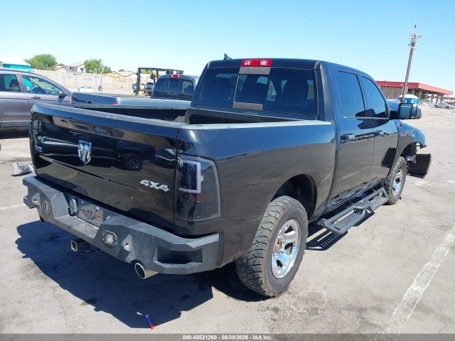 1C6RR7NM7HS882907 RAM 1500 Laramie 4x4 5&#039;7 Box