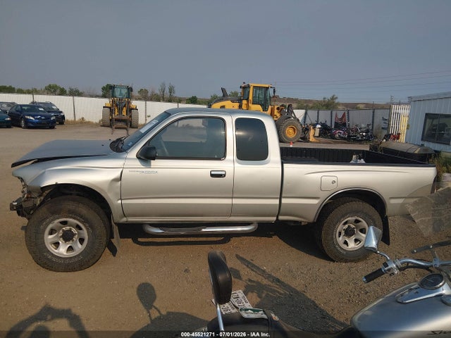 45521271 :رقم المزاد ، 4TASN92N1YZ620740 vin ، 2000 Toyota Tacoma Prerunner V6 مزاد بيع