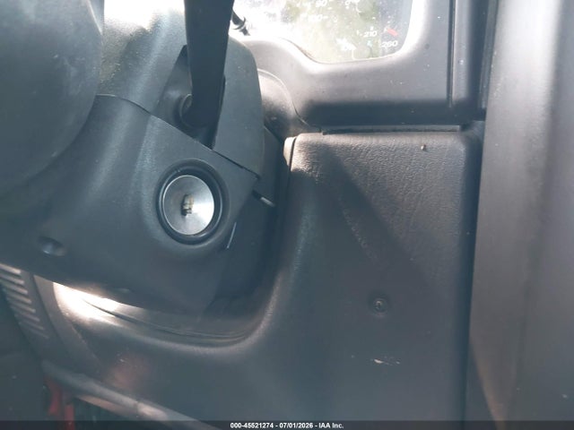 45521274 :رقم المزاد ، 1J4FA49S0YP804962 vin ، 2000 Jeep Wrangler Sport مزاد بيع