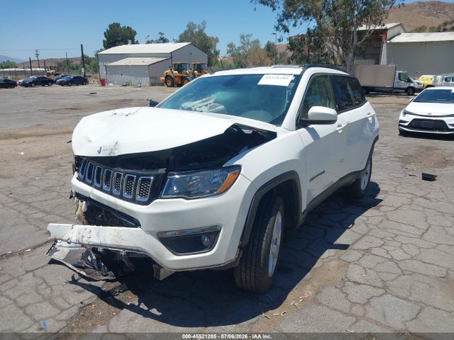 Jeep Compass Latitude 4x4 2021 3C4NJDBB3MT567109 Image 2
