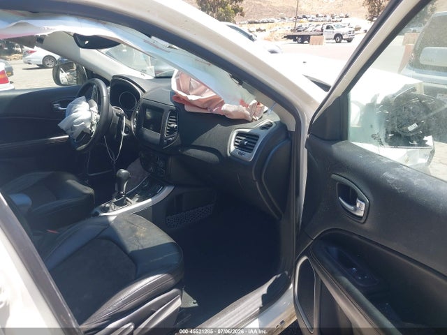 Jeep Compass Latitude 4x4 2021 3C4NJDBB3MT567109 Image 5