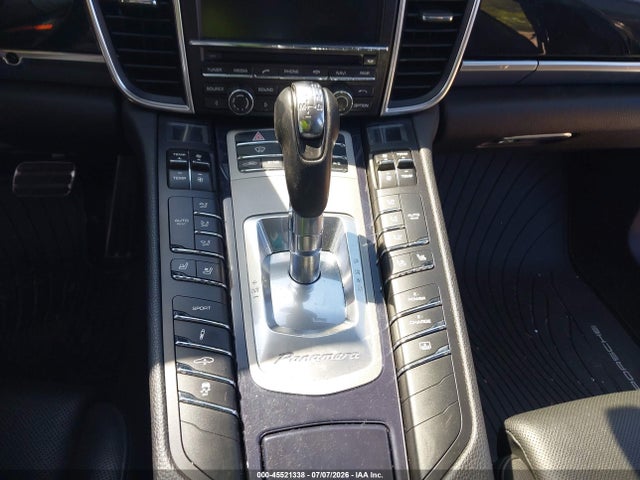 2015 Porsche Panamera E-hybrid S მანქანა იყიდება აუქციონზე, vin: WP0AD2A79FL040892, აუქციონის ნომერი: 45521338