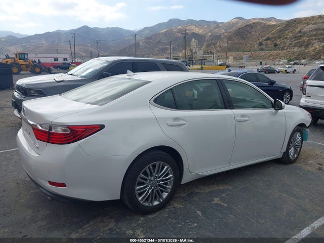 45521344 :رقم المزاد ، JTHBK1GG8D2013762 vin ، 2013 Lexus Es 350 مزاد بيع