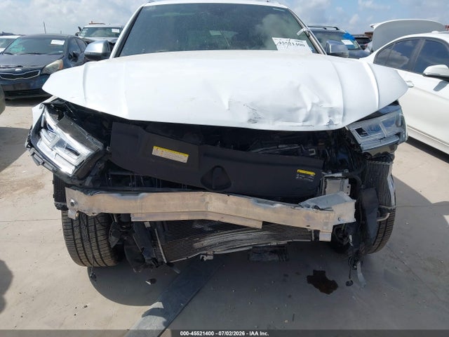 45521400 :رقم المزاد ، WA1C4AFY5J2223977 vin ، 2018 Audi Sq5 3.0t Premium Plus مزاد بيع