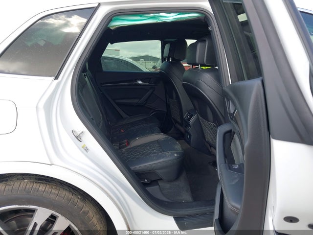 45521400 :رقم المزاد ، WA1C4AFY5J2223977 vin ، 2018 Audi Sq5 3.0t Premium Plus مزاد بيع
