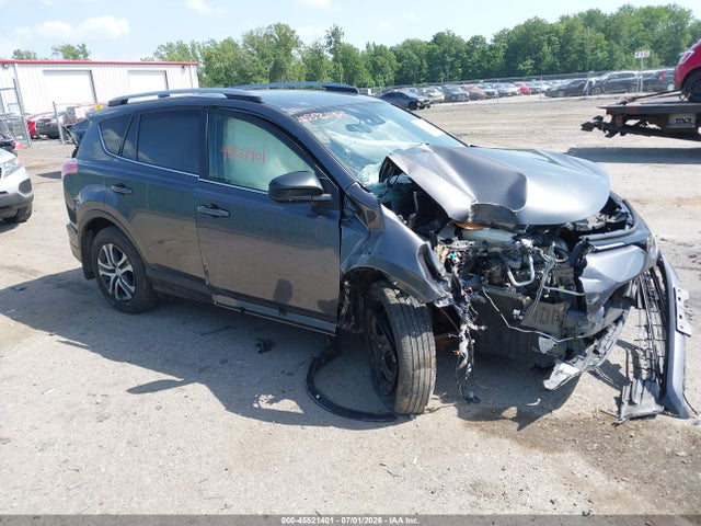 45521401 :رقم المزاد ، JTMBFREV6JJ249754 vin ، 2018 Toyota Rav4 Le مزاد بيع