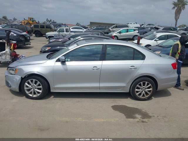 45521409 :رقم المزاد ، 3VWDP7AJ1DM431461 vin ، 2013 Volkswagen Jetta 2.5l Se مزاد بيع