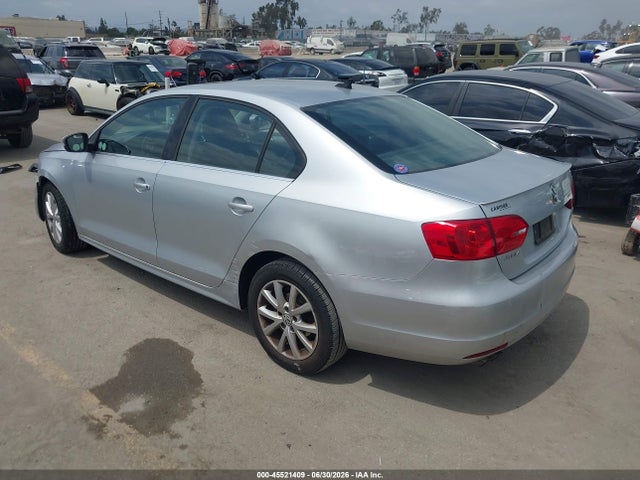 45521409 :رقم المزاد ، 3VWDP7AJ1DM431461 vin ، 2013 Volkswagen Jetta 2.5l Se مزاد بيع