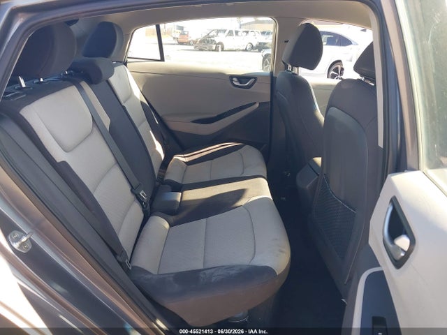 KMHC65LC4JU066250 Hyundai Ioniq Hybrid Blue
