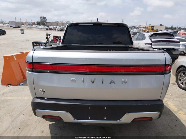Rivian R1t Adventure Dual Motor Max Pack/adventure Dual Motor Perf Max Pack 2024 7FCTGCAA9RN030366 Image 15